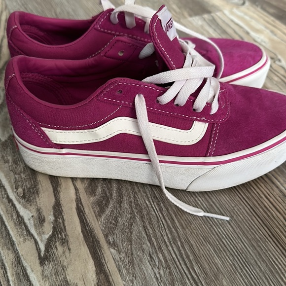 Vans - Picture 4 of 7